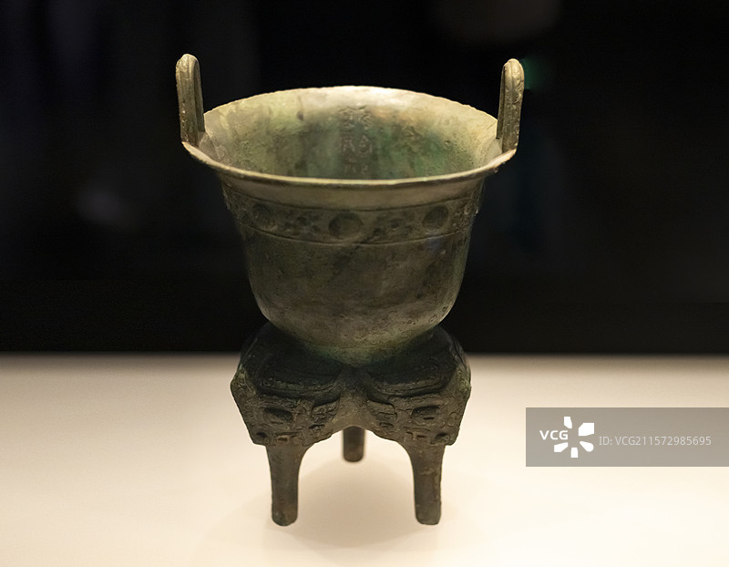 应监作宝尊彝铭青铜甗 西周 余干县黄金埠中学出土 江西省博物馆图片素材