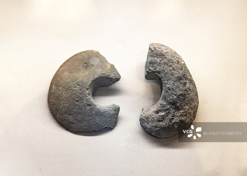 穿孔砾石 新石器时代 万年县仙人洞遗址 江西省博物馆图片素材