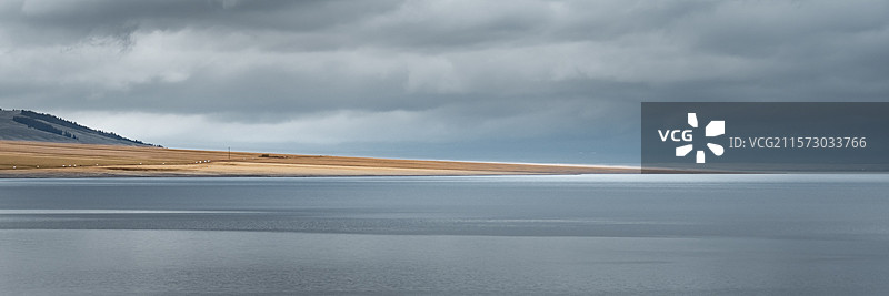 赛里木湖图片素材