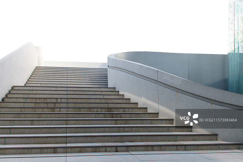建筑，带护栏的台阶图片素材