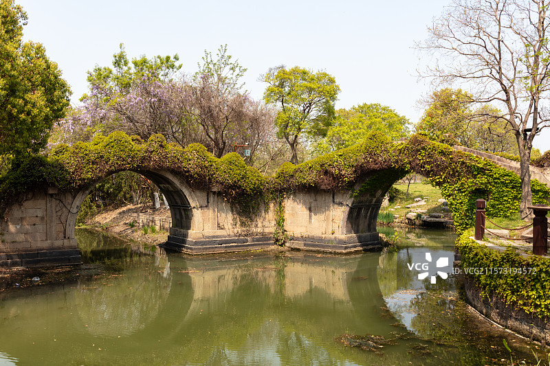 嘉兴梅花洲景区·两步三爿桥图片素材