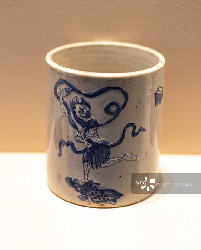 魁星点斗纹青花瓷笔筒  清 江西省博物馆图片素材