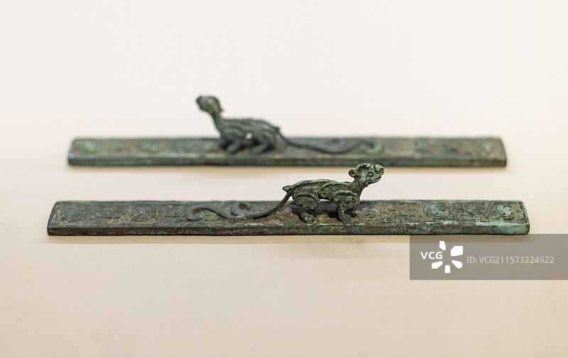 螭龙钮青铜镇 波阳县（今鄱阳县）四十里街华岭大队南宋墓 江西省博物馆图片素材