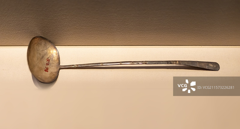 银勺 宋 乐安县介溪镇河陂大队出土 江西省博物馆图片素材