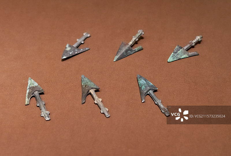 单翼青铜鱼镞 商 吉安市新干县大洋洲镇程家村 江西省博物馆图片素材