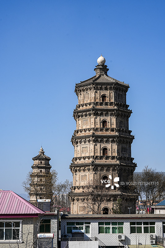 河北保定涿州市辽代双塔-南塔智度寺塔与北塔云居寺塔图片素材