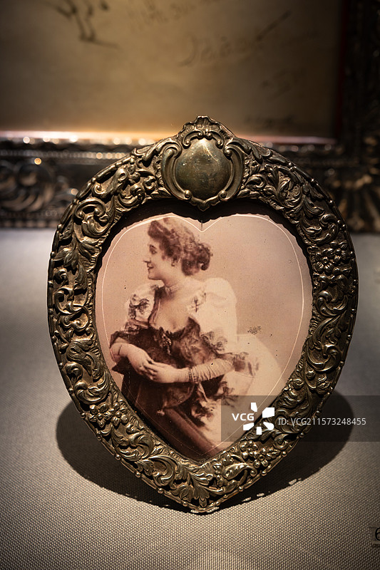 心形银相框，1897年，英国伯明翰，广东盛世传承艺术馆藏图片素材
