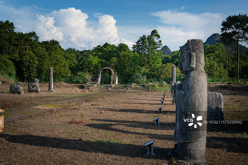 靖江恭惠王陵，靖江王陵国家考古遗址公园。图片素材