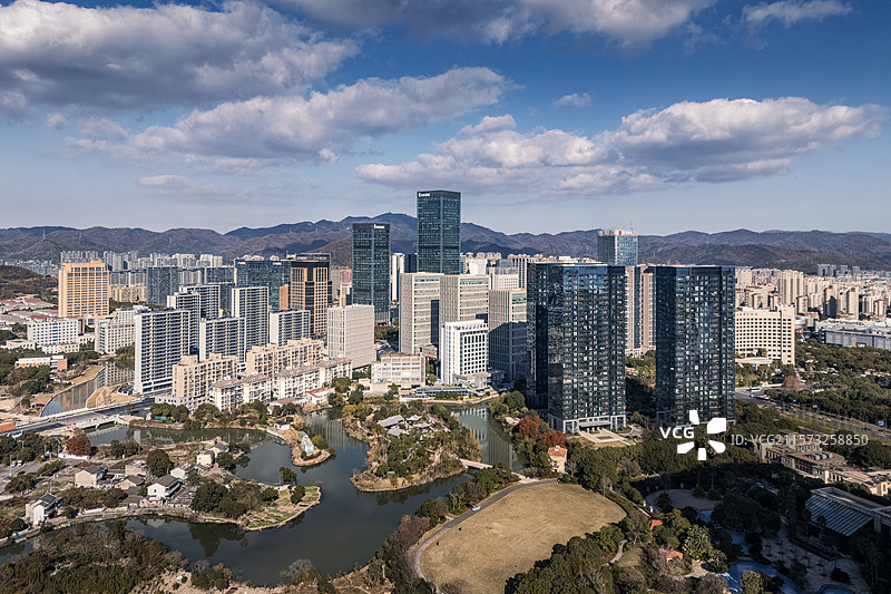 舟山定海临城天际线航拍视角照片图片素材