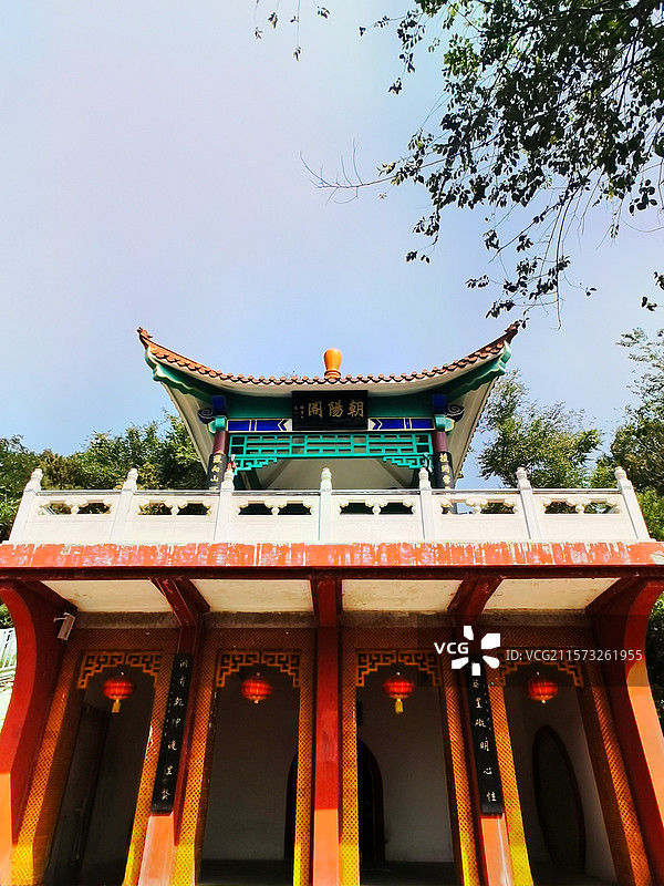 唐山凤凰山公园朝阳阁图片素材