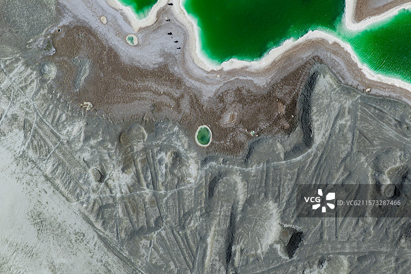 大柴旦翡翠湖航拍图片素材