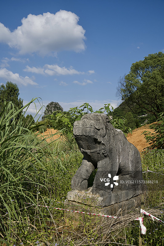 靖江端懿王陵，靖江王陵国家考古遗址公园。图片素材
