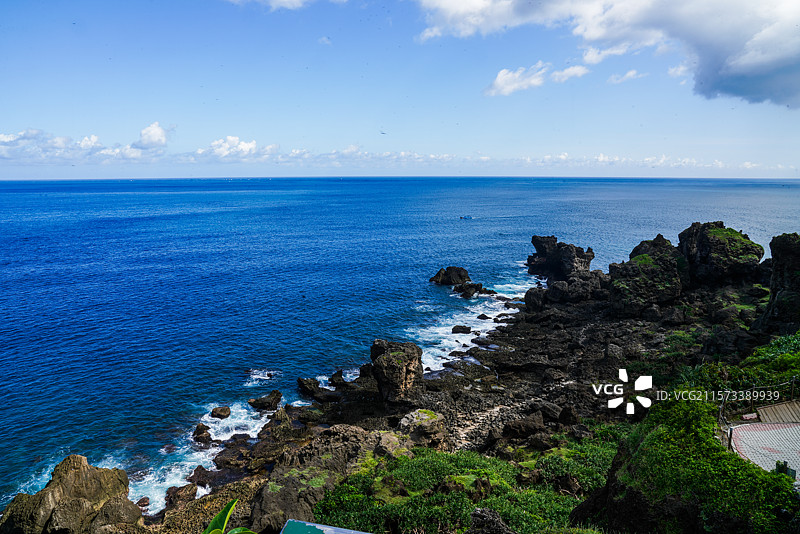 台湾省屏东县恒春镇猫鼻头海滨风光图片素材
