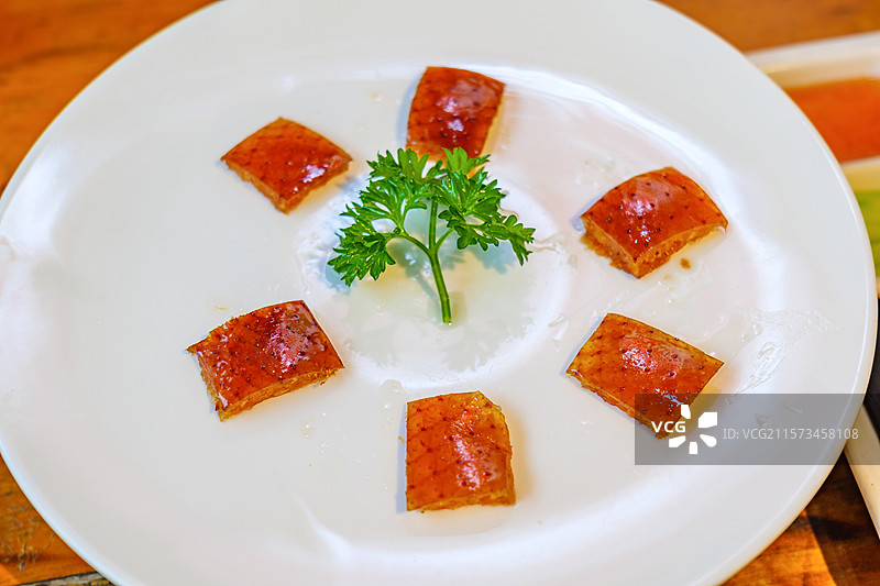 河南开封汴京烤鸭图片素材