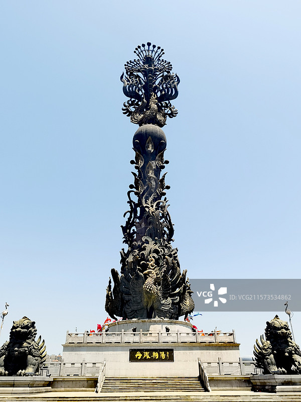 唐山南湖公园丹凤朝阳广场雕塑图片素材