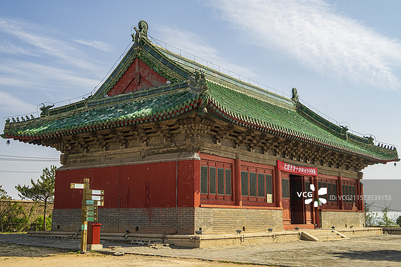 辽宁北镇北镇庙寝殿图片素材