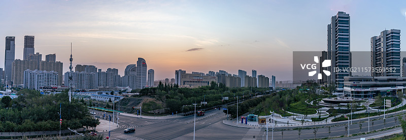 乌鲁木齐经开区黎明时分图片素材