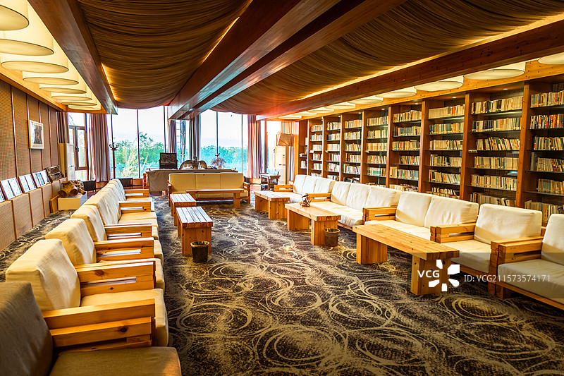 书房图书阅读空间图片素材