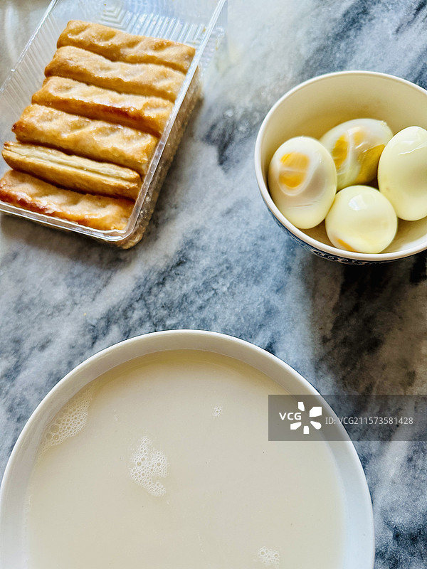 美食家常早餐饼干鸡蛋豆浆图片素材