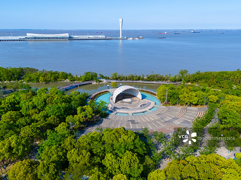 航拍上海宝山吴淞炮台湾湿地公园图片素材