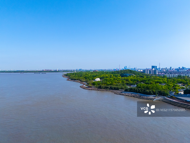 航拍上海宝山吴淞炮台湾湿地公园图片素材