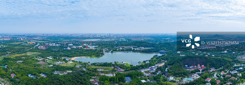 航拍上海月湖雕塑公园图片素材