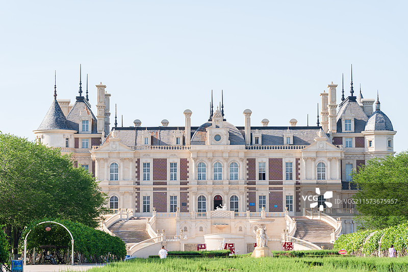 新疆石河子地标 张裕巴保男爵酒庄图片素材