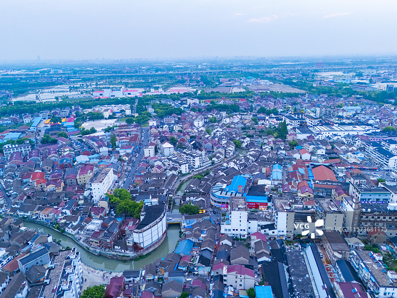航拍上海宝山罗店古镇图片素材