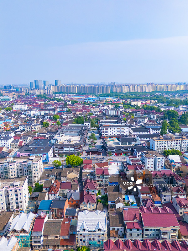航拍上海宝山罗店古镇图片素材