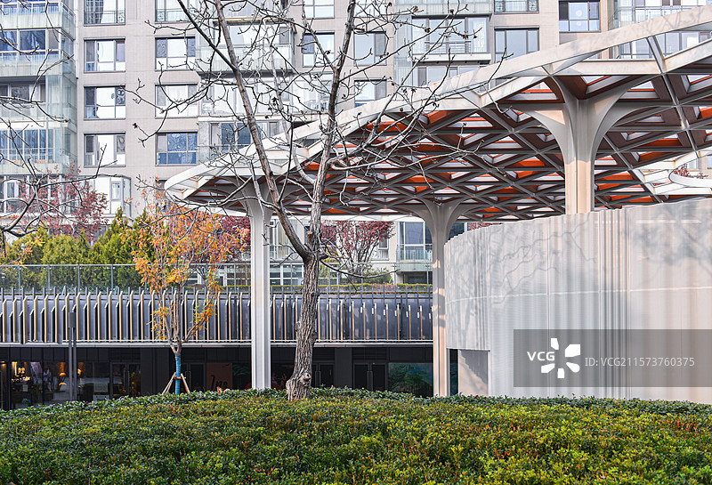 北京三元桥凤凰汇里巷步行商业街图片素材