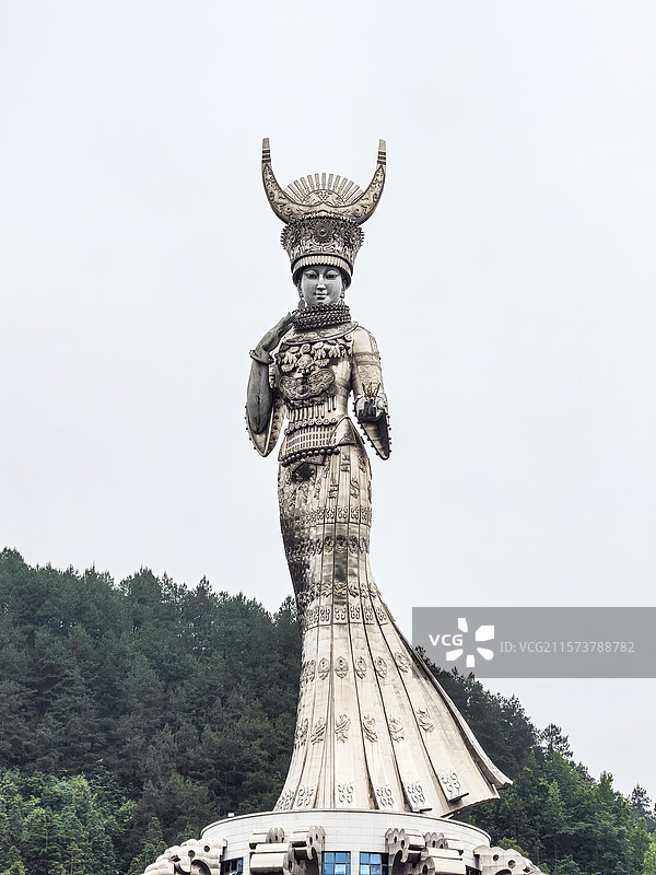 中国贵州黔东南剑河县的仰阿莎大雕像，仰阿莎大雕像景区图片素材