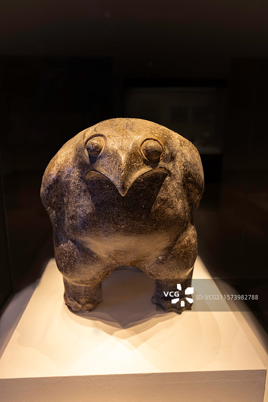 国家博物馆古代中国陶鹰鼎图片素材