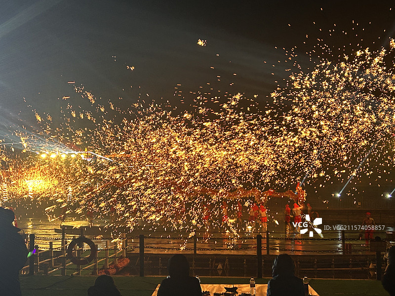 铜梁龙打铁花图片素材