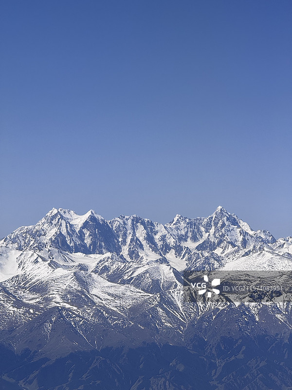 飞机上的天山山脉图片素材