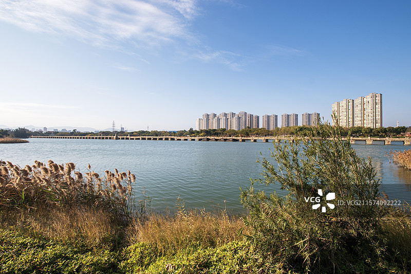 除夕的国家级文保单位泉州晋江安海五里桥黄昏景观图片素材
