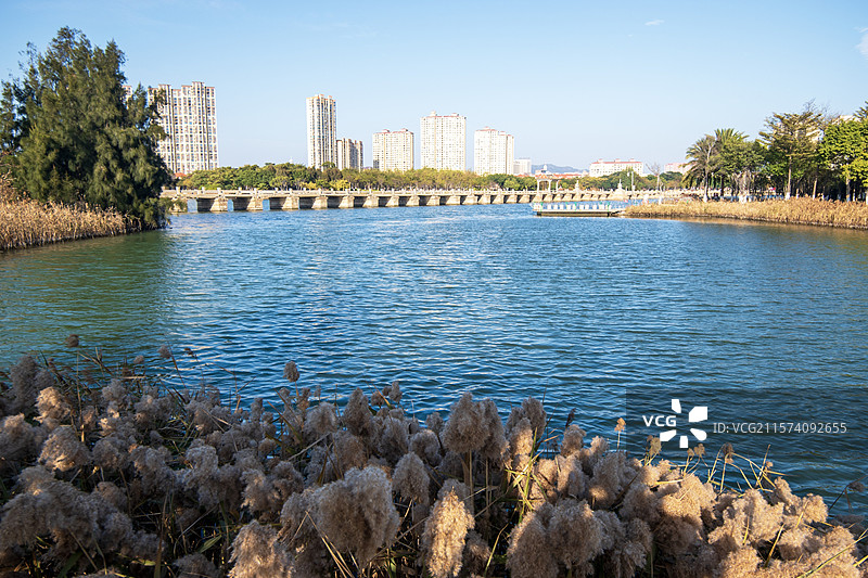 除夕的国家级文保单位泉州晋江安海五里桥黄昏景观图片素材