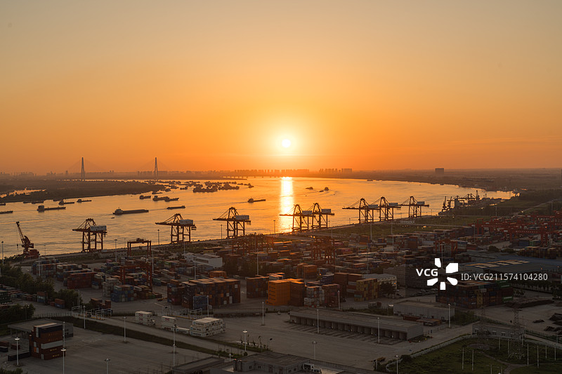 武汉新洲阳逻港口图片素材