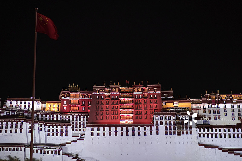 夜晚布达拉宫图片素材