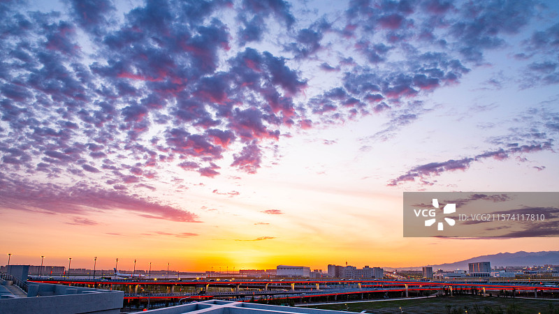 机场晨光图片素材