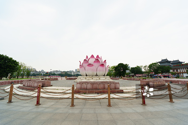 乐山嘉定坊 乐山大佛游客中心图片素材