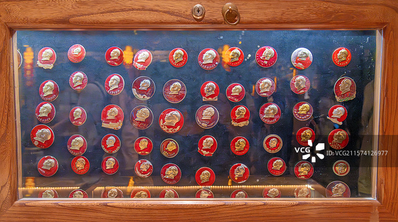 毛主席纪念章图片素材