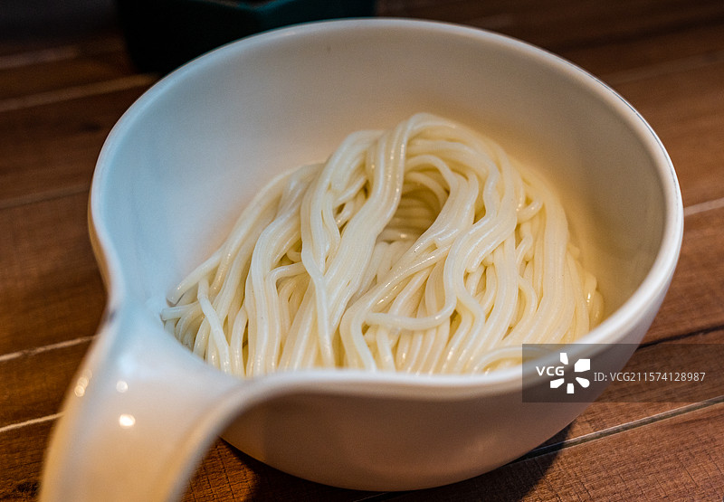 云南特色美食过桥米线图片素材