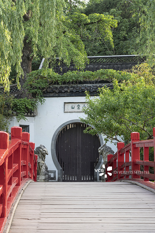 扬州瘦西湖小金山图片素材