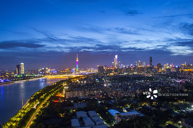 珠江新城广州塔夜景图片素材