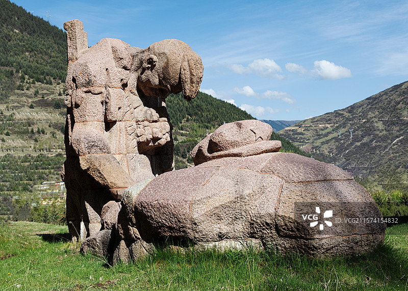 四川松潘红军长征纪念碑碑园雕塑图片素材