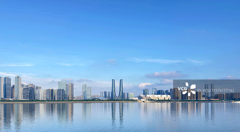 杭州钱塘江畔-奥体中心图片素材