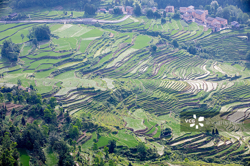 重庆酉阳何家岩村花田梯田自然风光图片素材