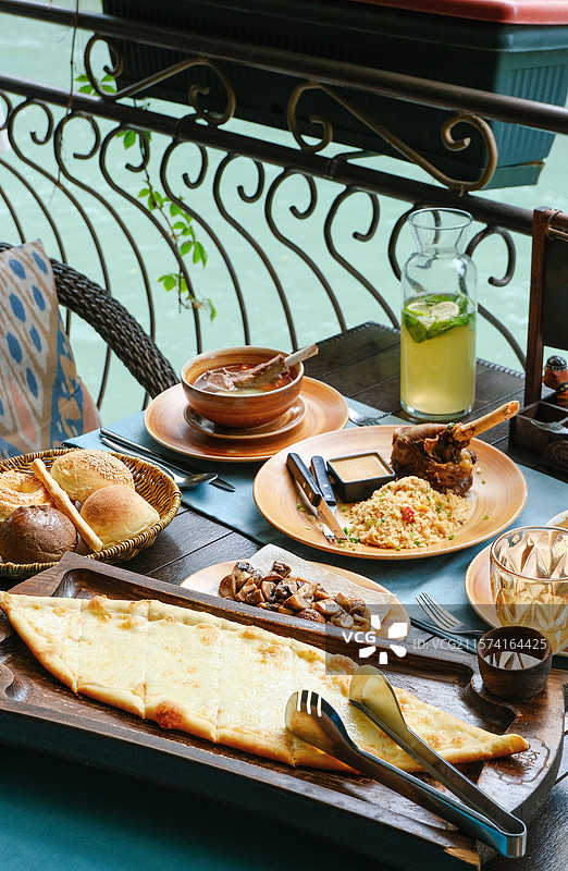 乌兹别克斯坦风味美食图片素材