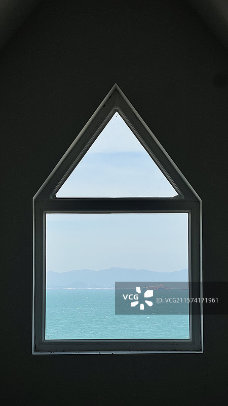 珠海外伶仃岛度假窗外的风景图片素材