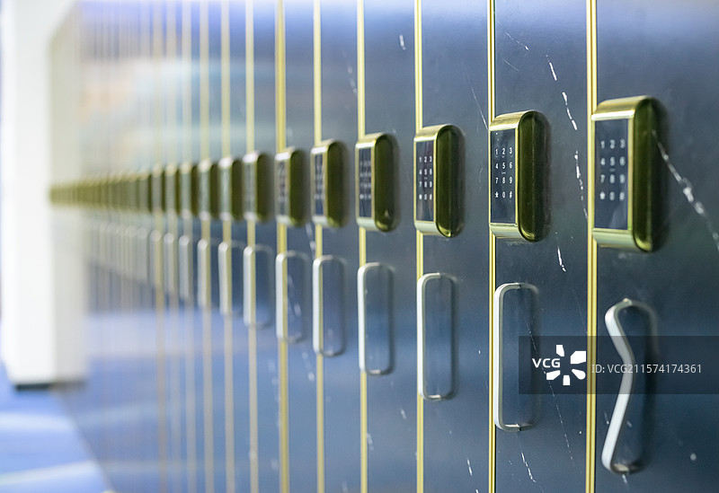 中国公共设施拍摄主题，公共场所公共设施储物箱设备用品，室内无人图像摄影图片素材